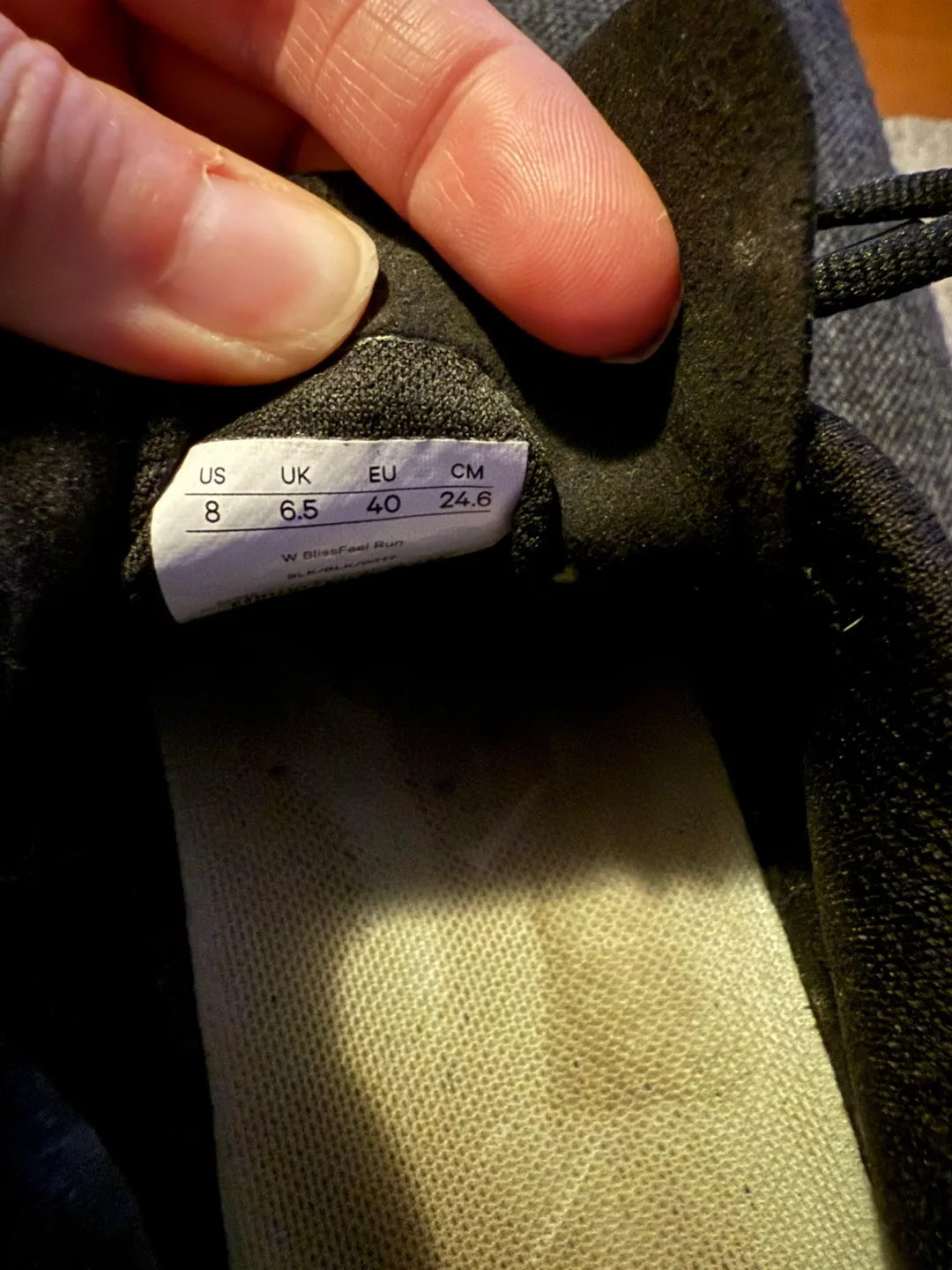 Lululemon Blissfeel Run Shoes - Black/White - Size 8 US image indicator(5)