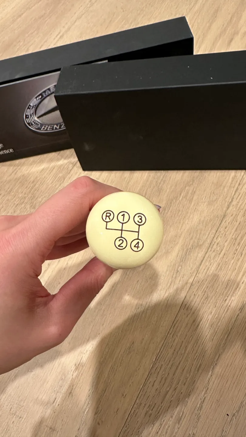 Mercedes-Benz Gearshift Wine Stopper image indicator(2)