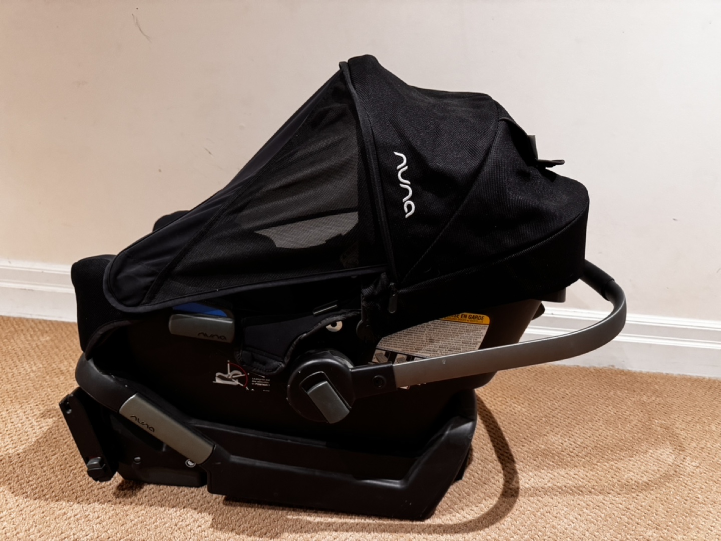 Nuna Pipa Lite Infant Car Seat