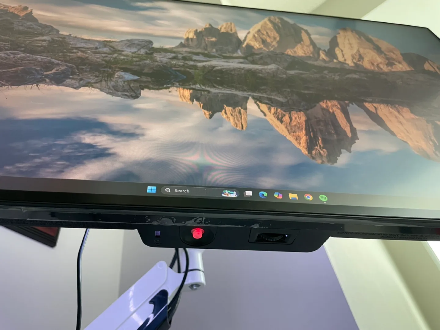 LG UltraGear 27GP950-B 27 Inch 4K Gaming Monitor image indicator(6)