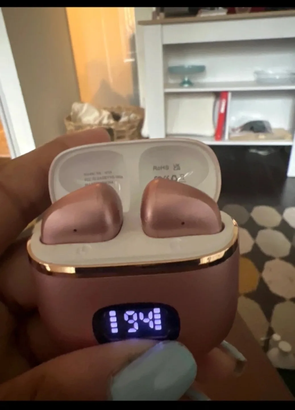 Wireless rose gold Earbuds with Charging Case image indicator(2)
