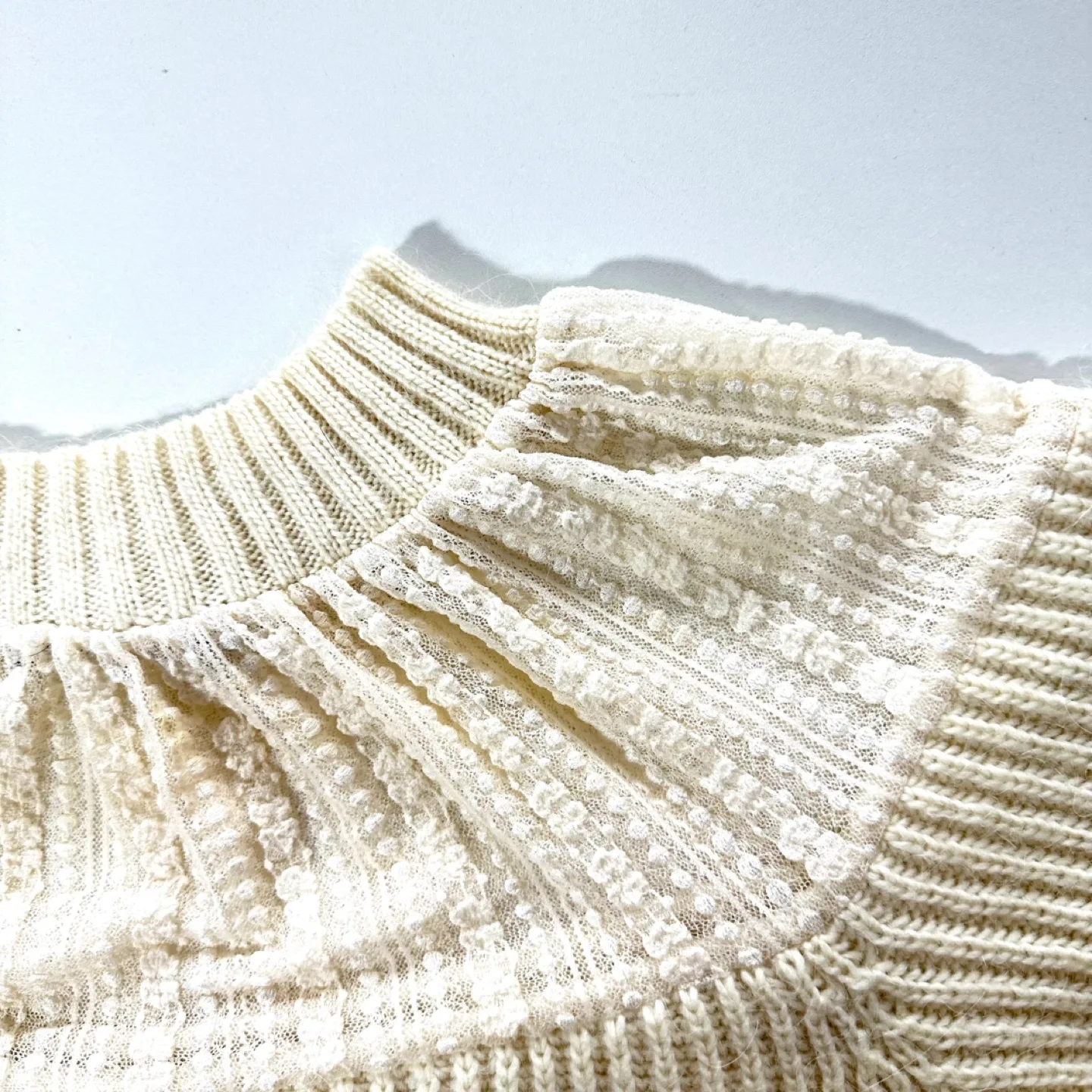 Zara Wool Alpaca Cream Knit Sweater with Lace Detail Size Medium image indicator(5)