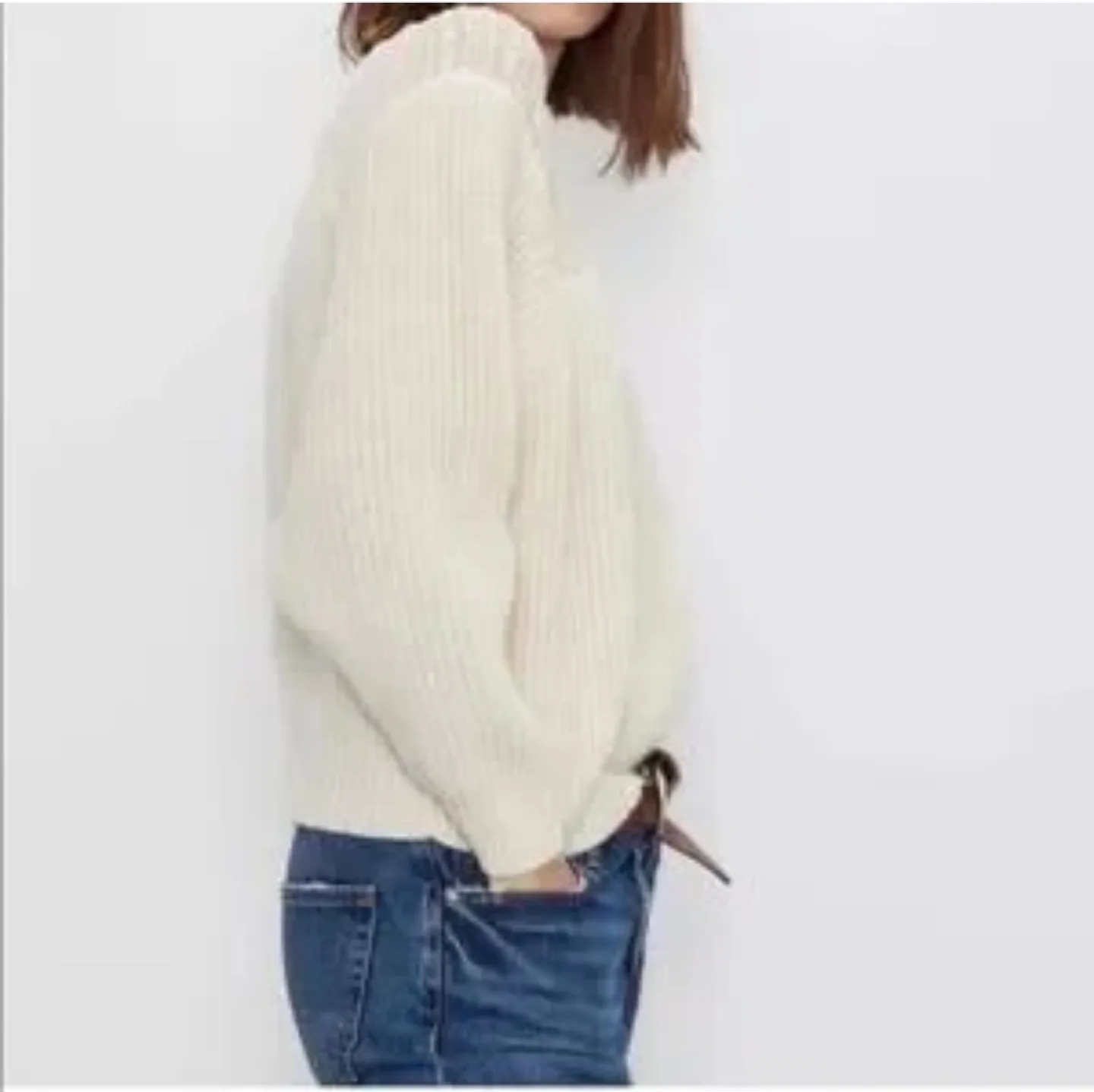 Zara Wool Alpaca Cream Knit Sweater with Lace Detail Size Medium image indicator(7)