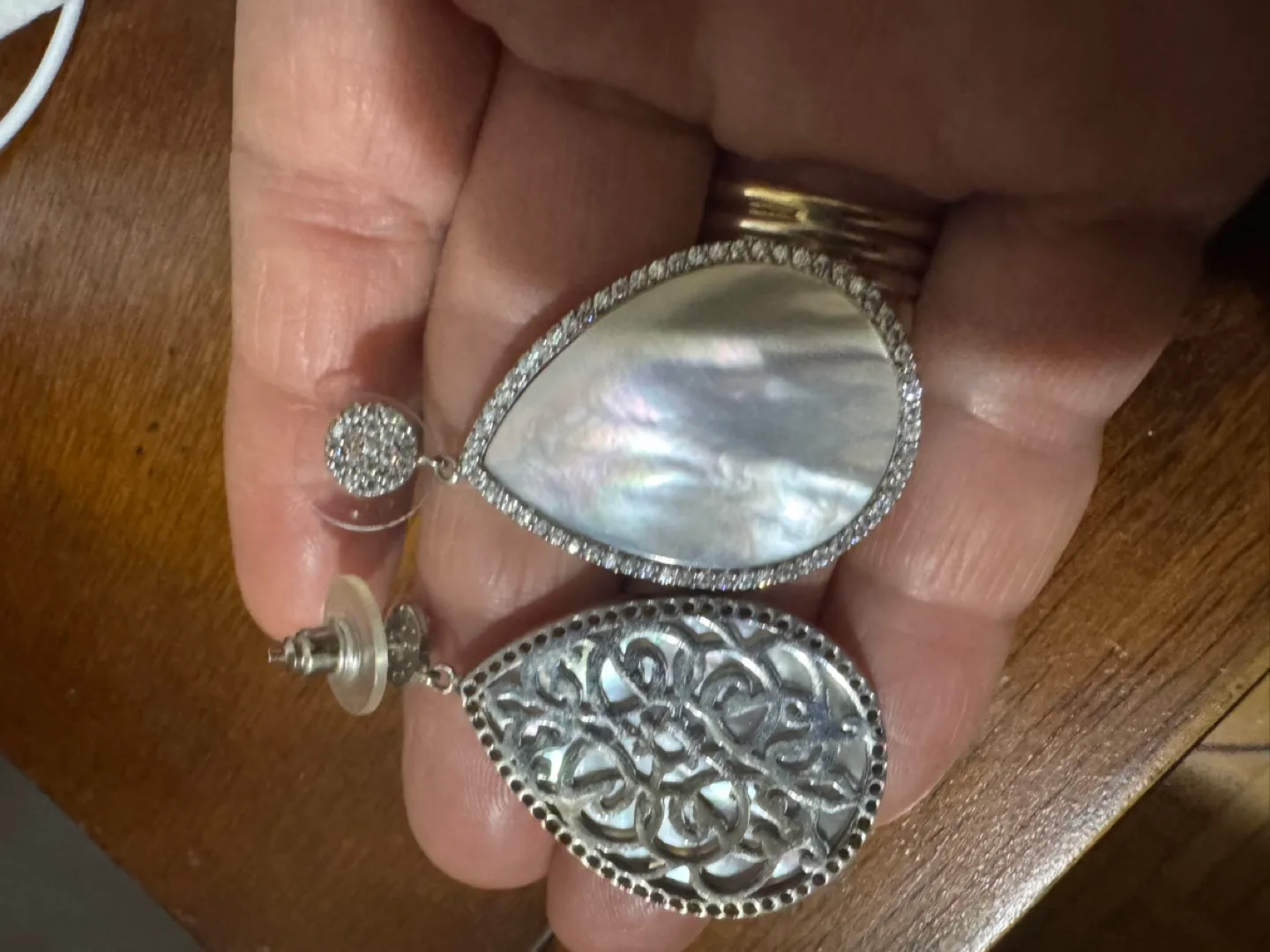 Silver Mother of Pearl Teardrop Earrings image indicator(2)