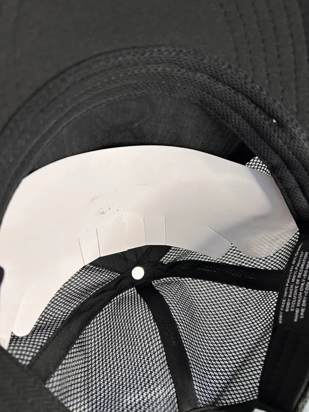 Brand new Peloton Trucker Hat image indicator(5)