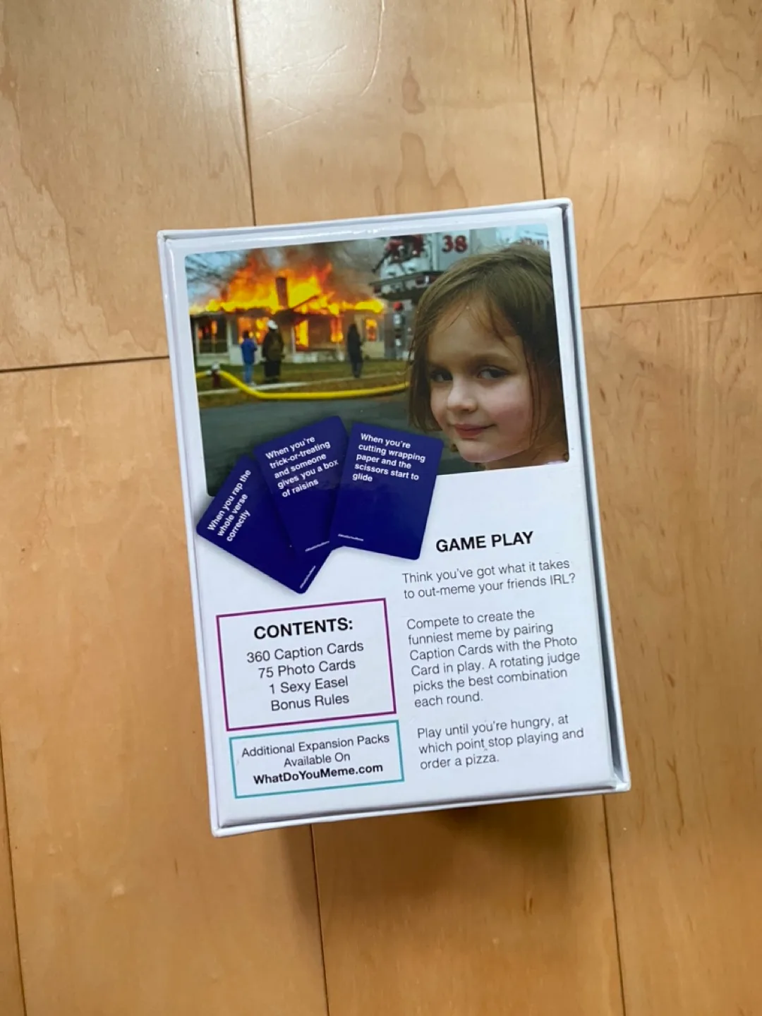 What Do You Meme? Adult Party Game image indicator(2)