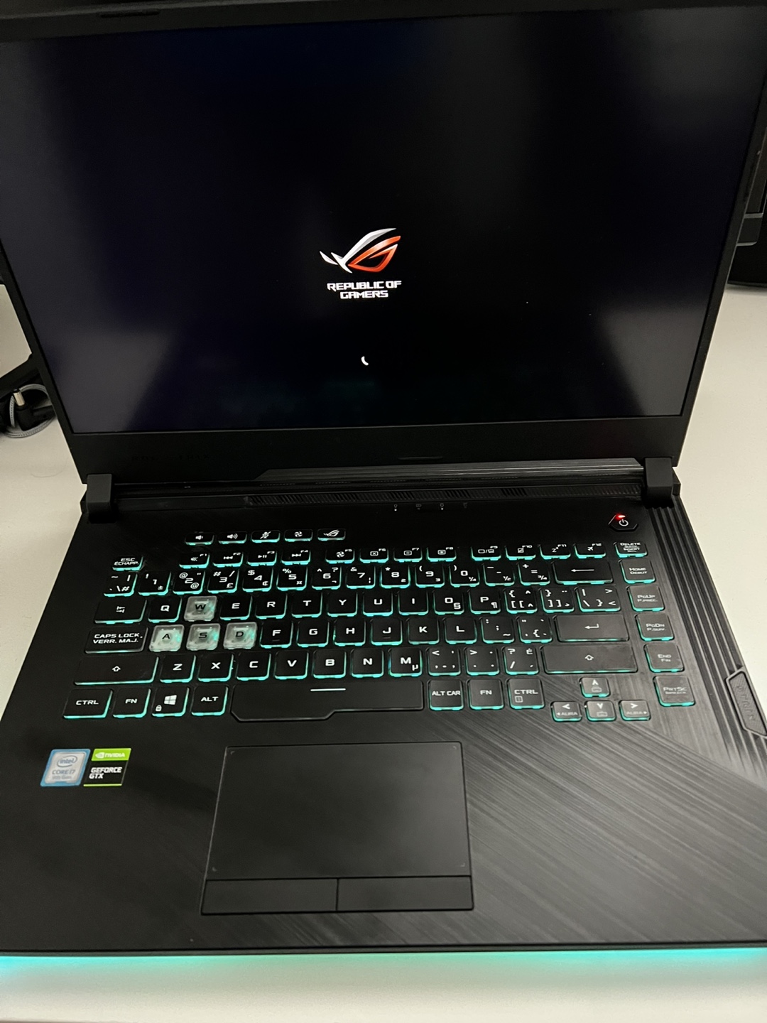 ASUS ROG Strix G15 Gaming Laptop - photo 2