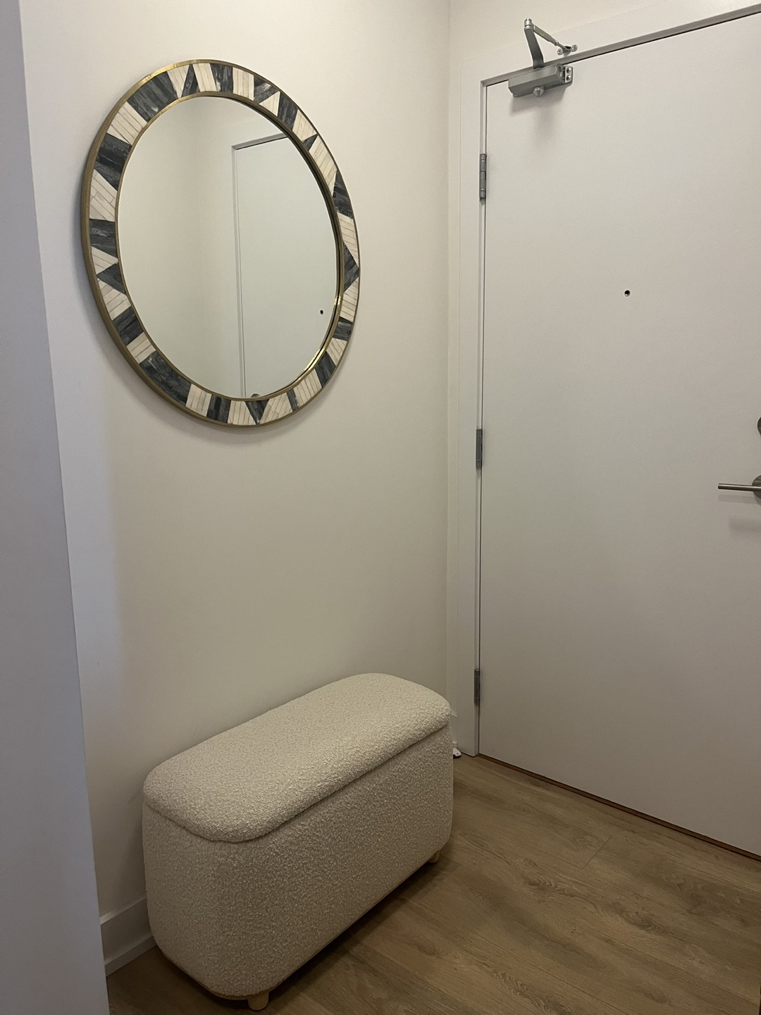 CB2 Grace Inlay Round Wall Mirror 32” - photo 2