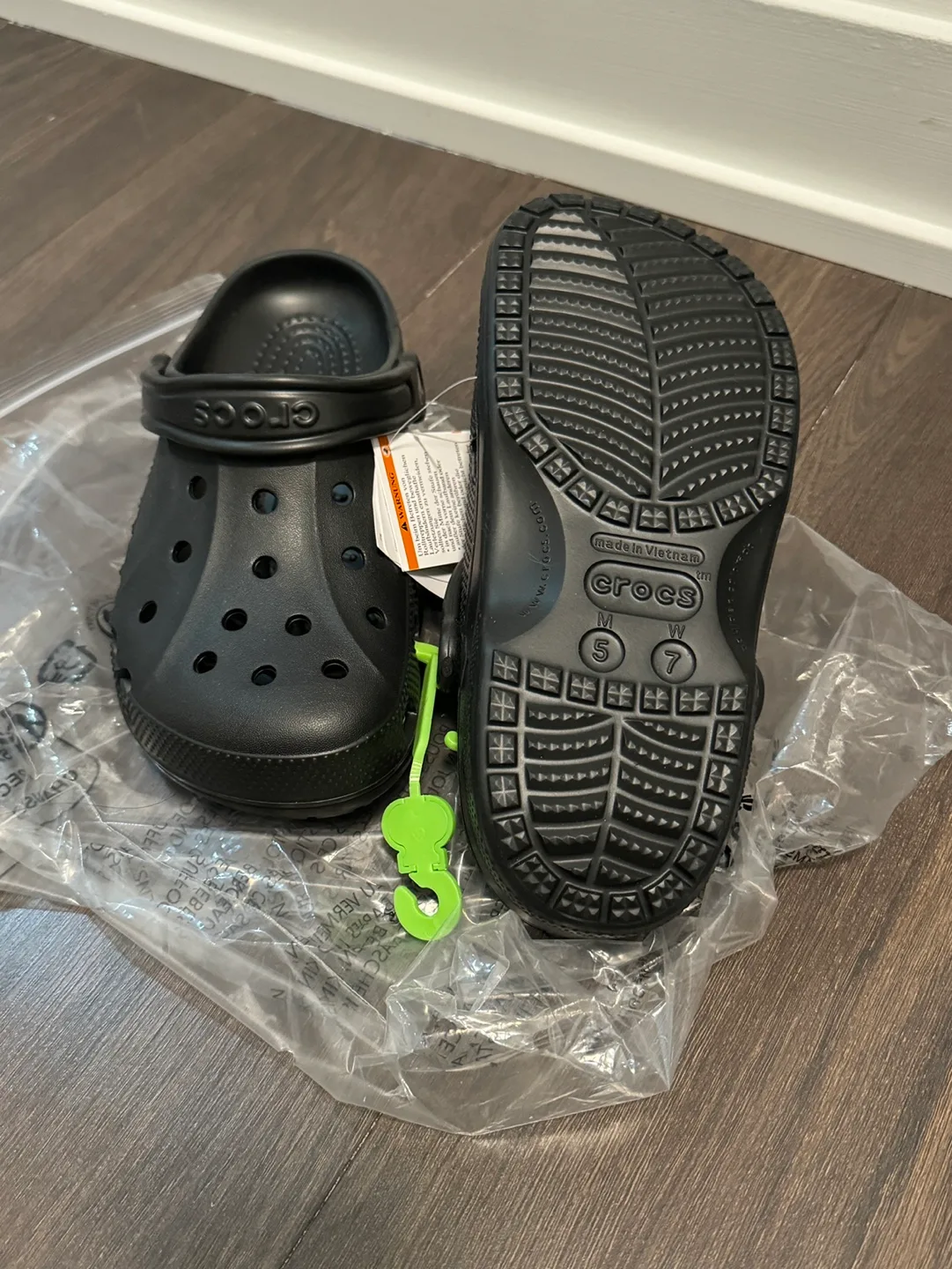 Crocs Clogs thumbnail