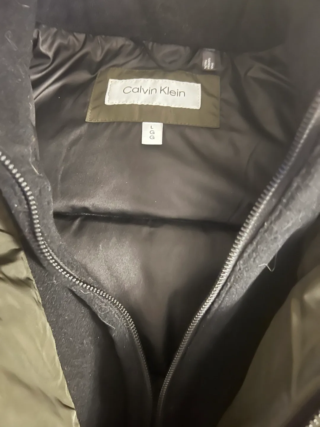 Calvin Klein Men's Green Puffer Jacket image indicator(2)