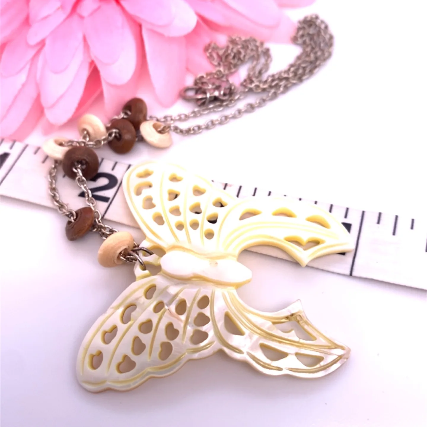 Shell Butterfly Necklace with Wooden Beads image indicator(4)