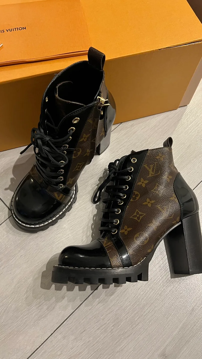 AUTHENTIC LOUIS VUITTON STAR TRAIL ANKLE BOOT - size 39.5 image indicator(5)