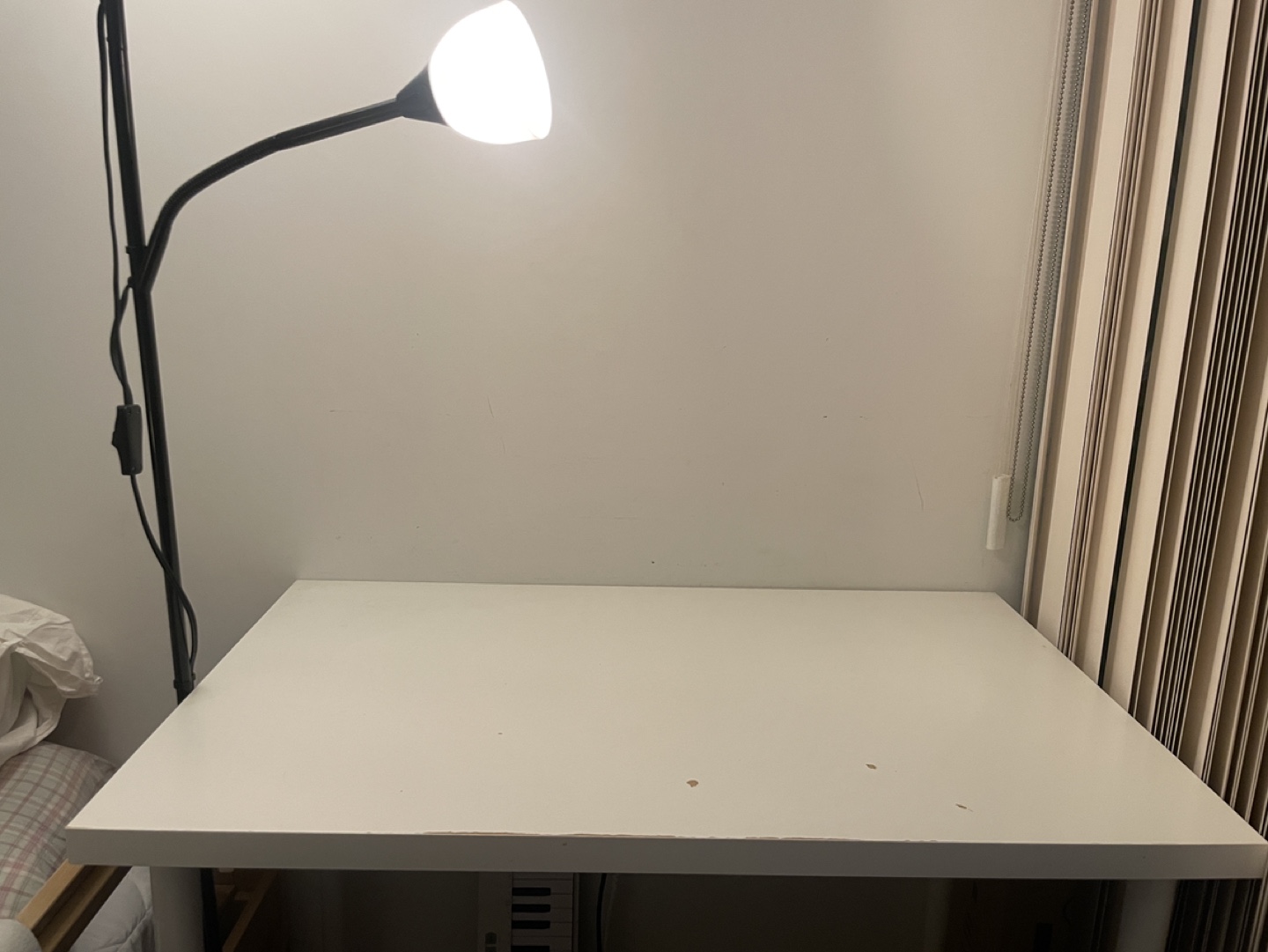 White Desk