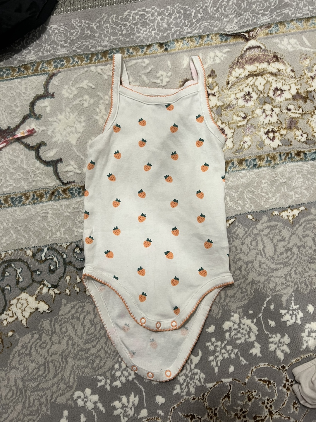 10 Pack Baby Girl Bodysuits/ #freecycle - photo 3