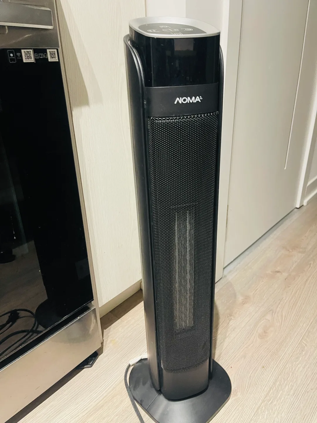 Moving out sell- NOMA Tower Heater thumbnail