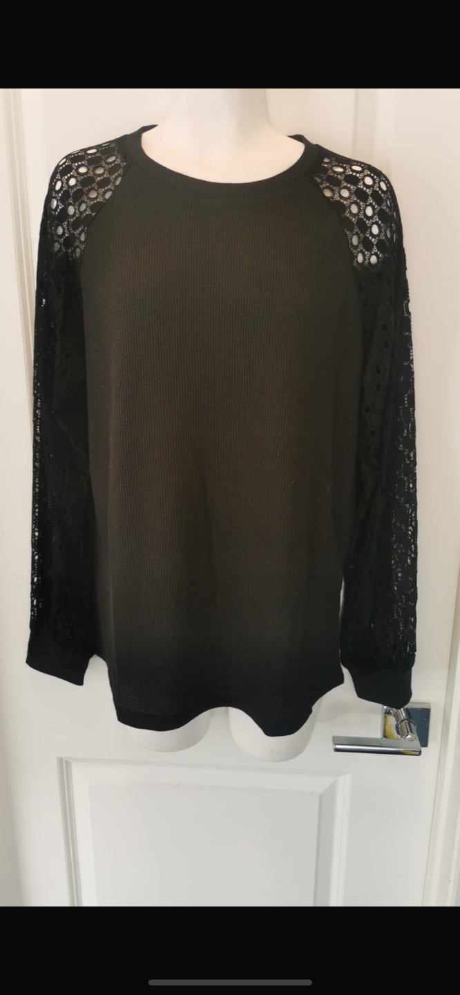 NEW! Black Long Sleeve Top with Lace Sleeves - photo 5