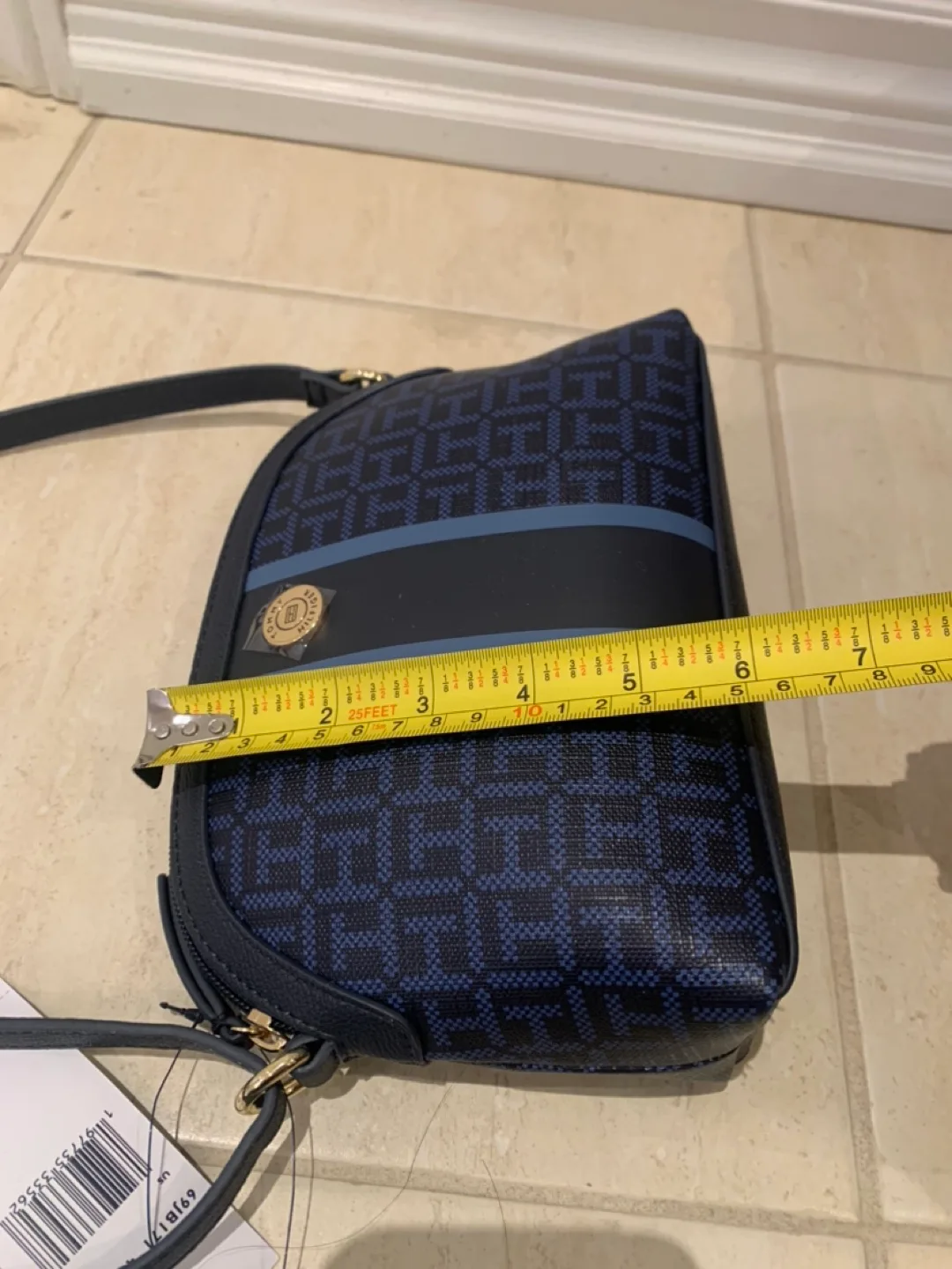 Tommy Hilfiger Crossbody Bag image indicator(5)