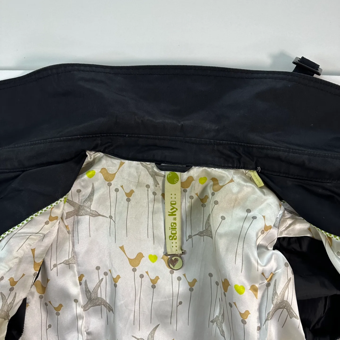 Soia & Kyo Black Double Breasted Trench Coat Size Small image indicator(9)