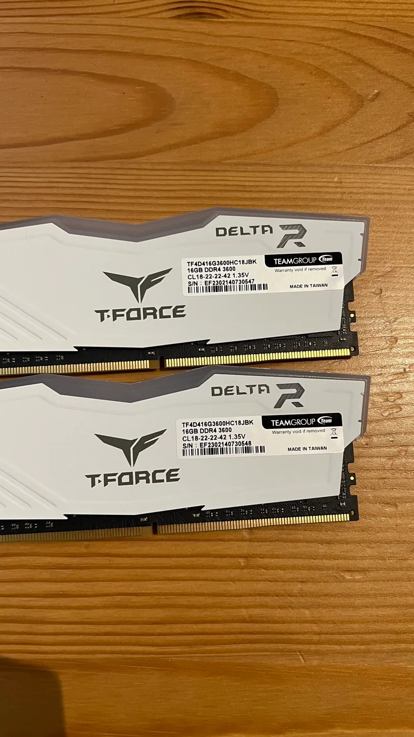 T-Force Delta RGB 16GBx2 DDR4 thumbnail