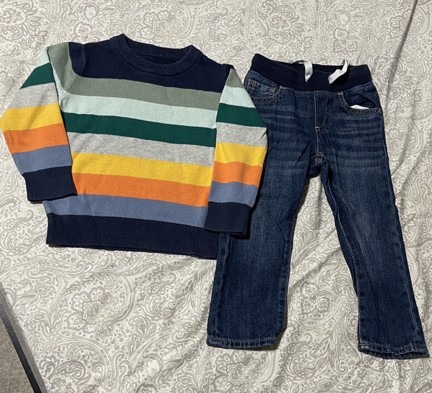 Boys' sweater, jeans #FREECYCLE - photo 2