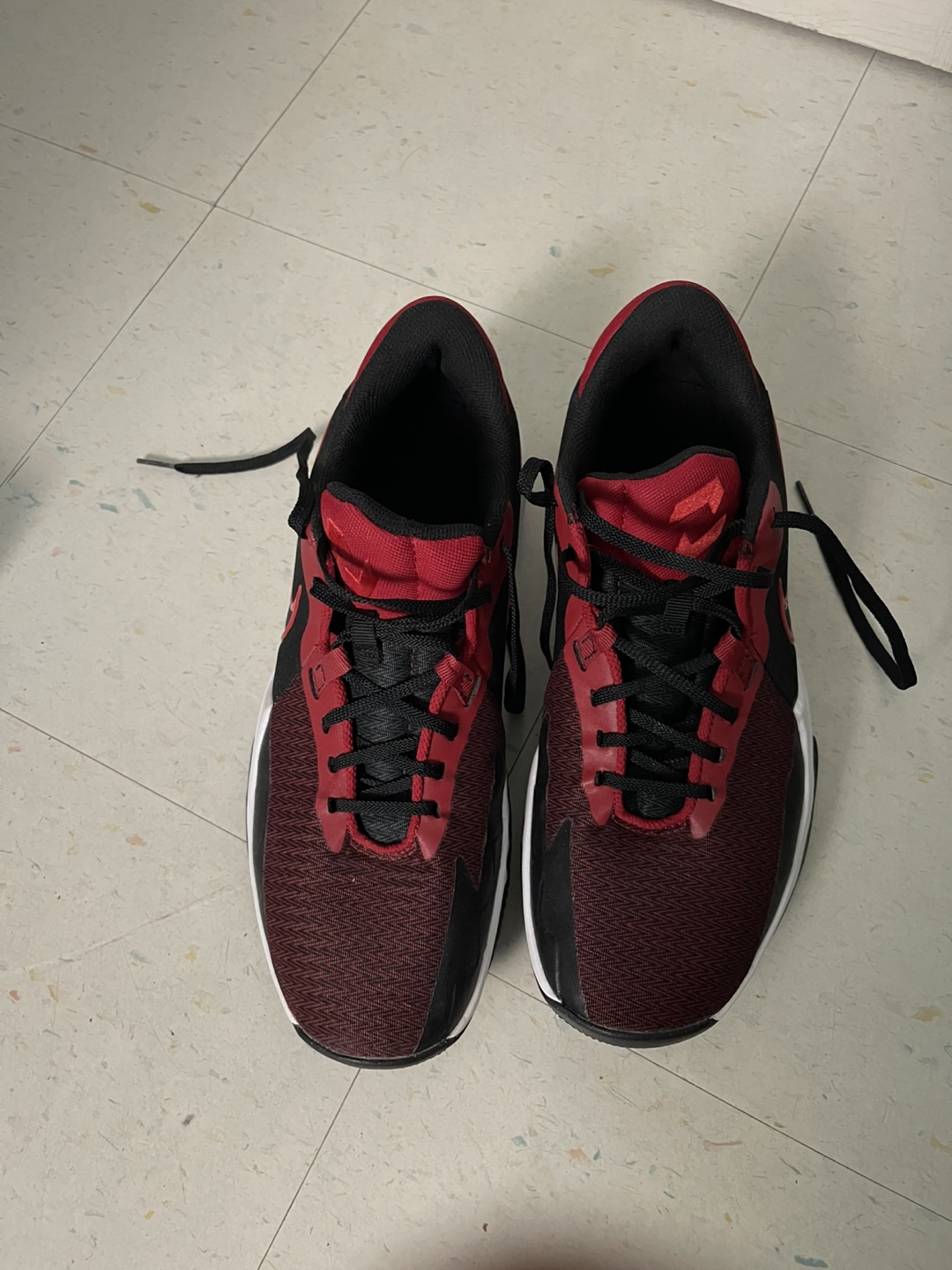 Nike Precision 6