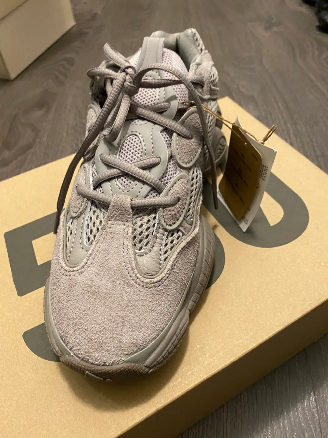 Adidas Yeezy 500 Ash Grey BNWB image indicator(2)
