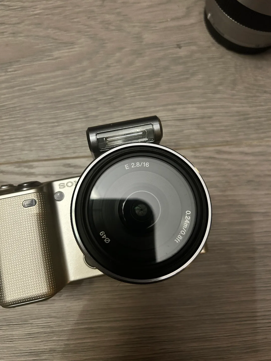 Sony NEX-5 mirrorless digital camera with 3 lenses image indicator(7)