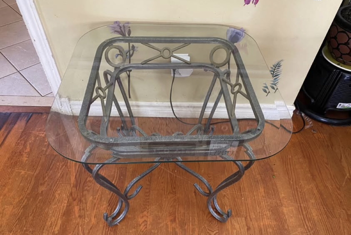 Two Piece Glass Table Set - photo 5