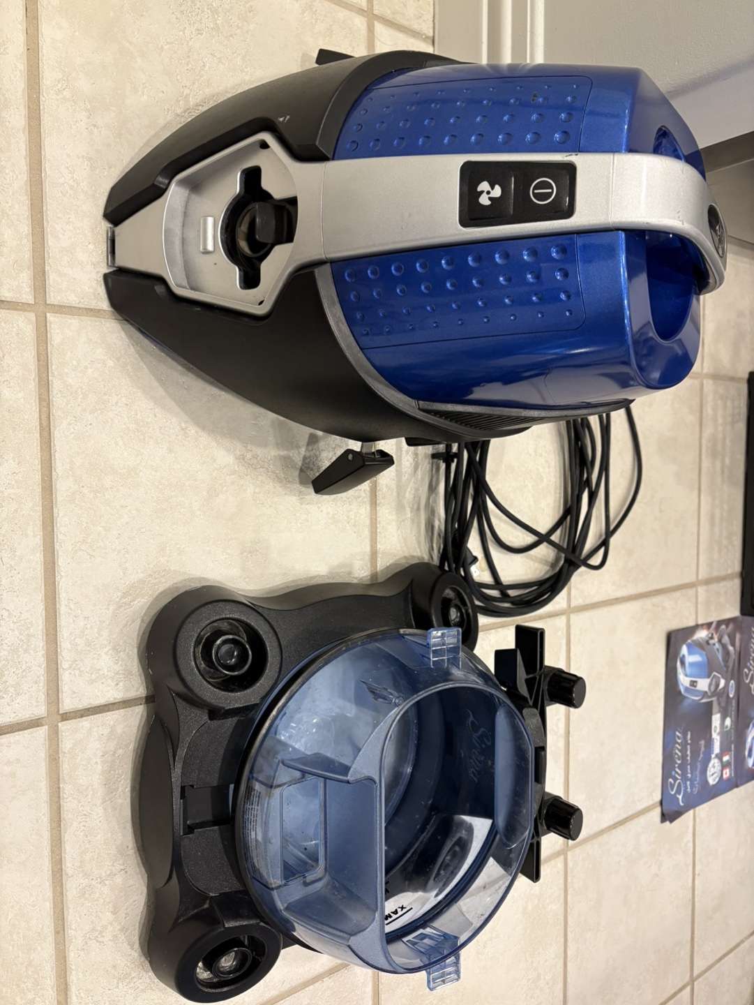 Sirena Vacuum Cleaner - photo 2