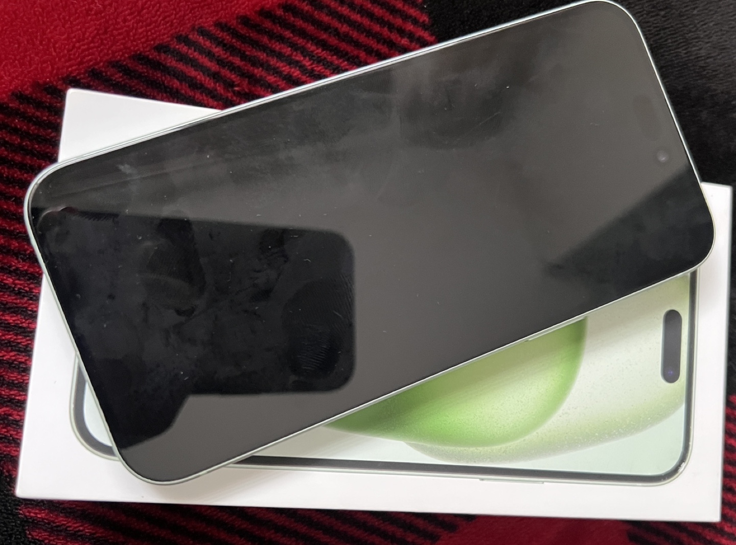 iPhone 15 Plus - Green - photo 4