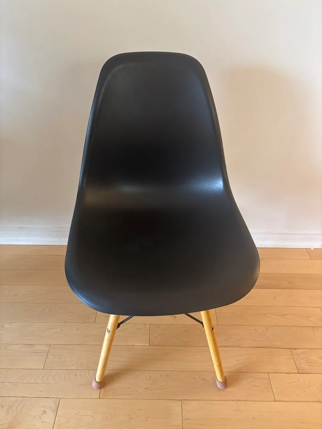 4 x Black and Wood Dining Chair image indicator(2)