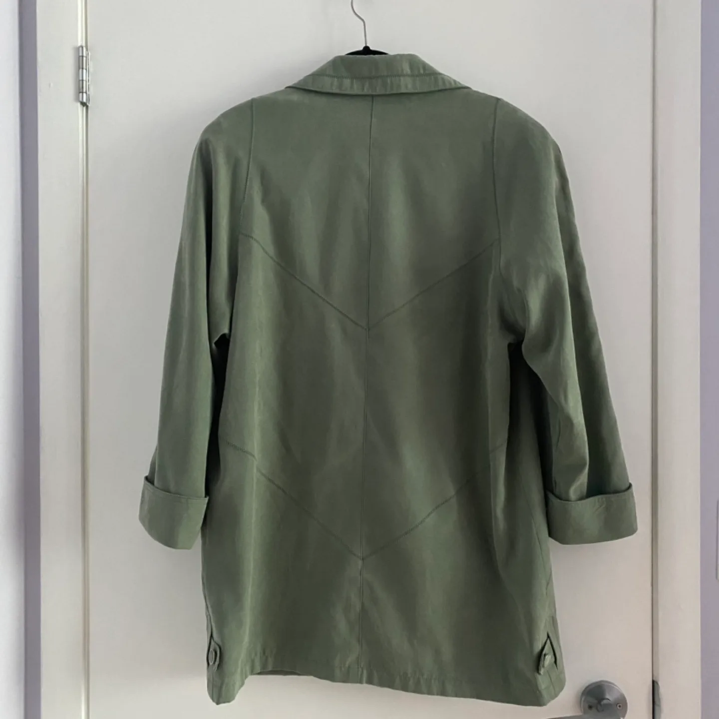 Vintage Fennelli Elegant Green Trench Coat image indicator(5)