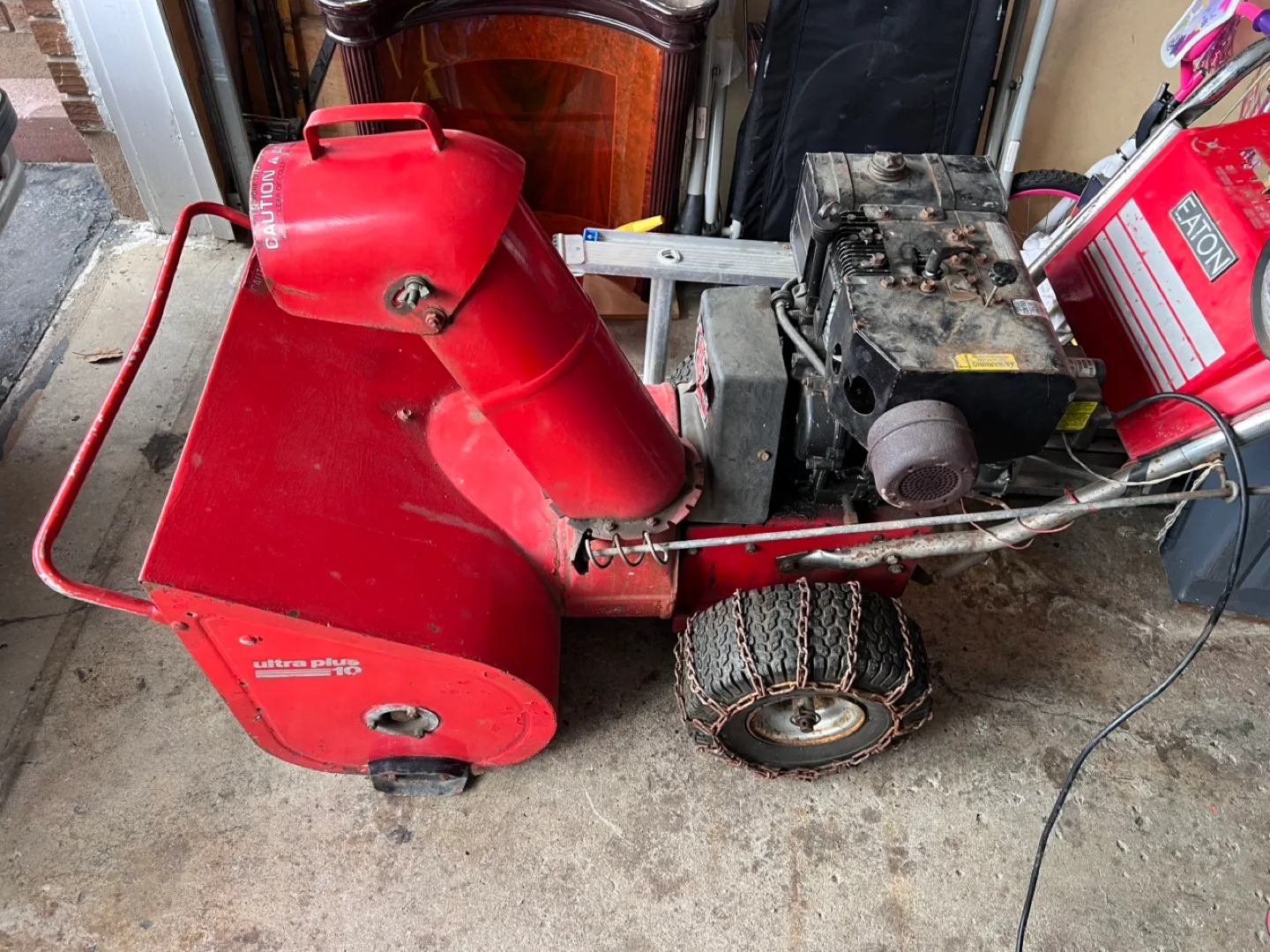 Eaton 10 HP Snowblower image indicator(2)