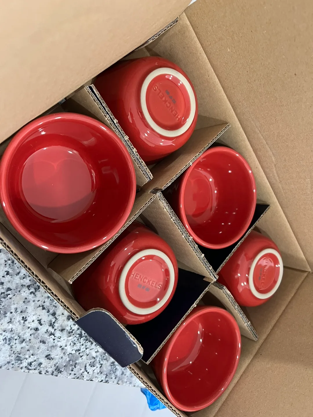 Henckels 6-piece Round Bakeware Set, Cherry image indicator(3)