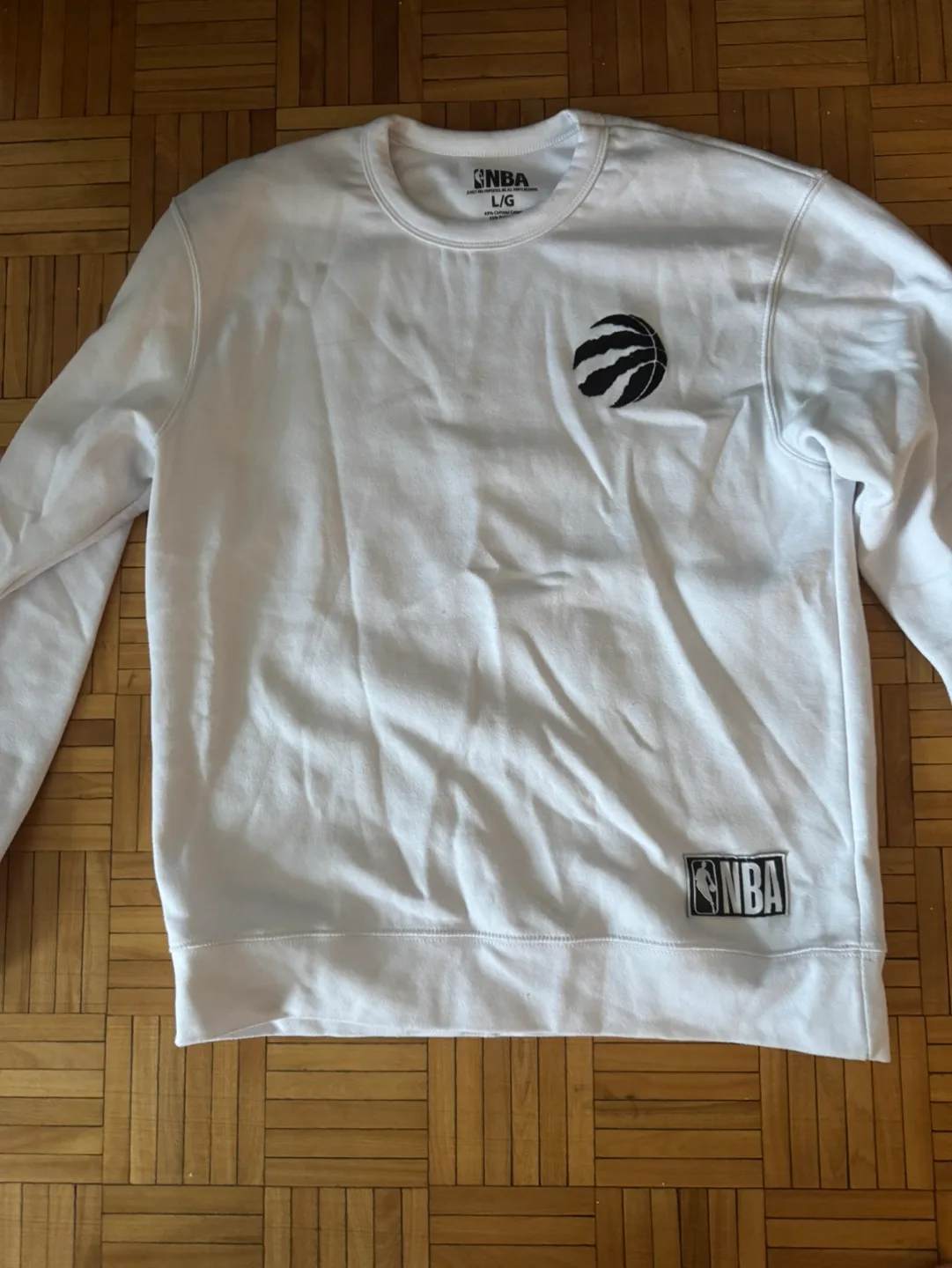 Toronto Raptors NBA White Crewneck Sweatshirt Size Large thumbnail