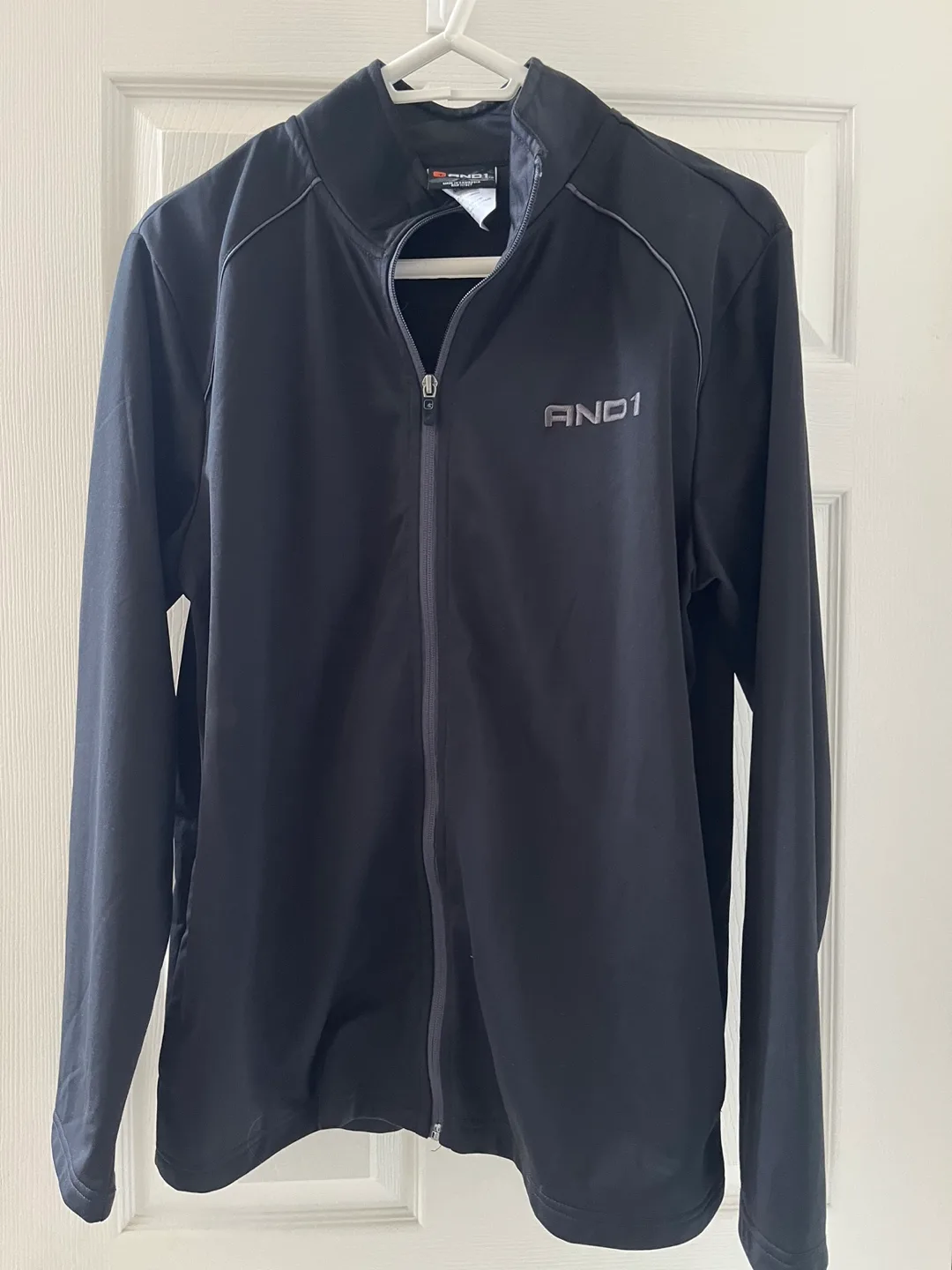 AND1 Black Zip Up Jacket image indicator(4)