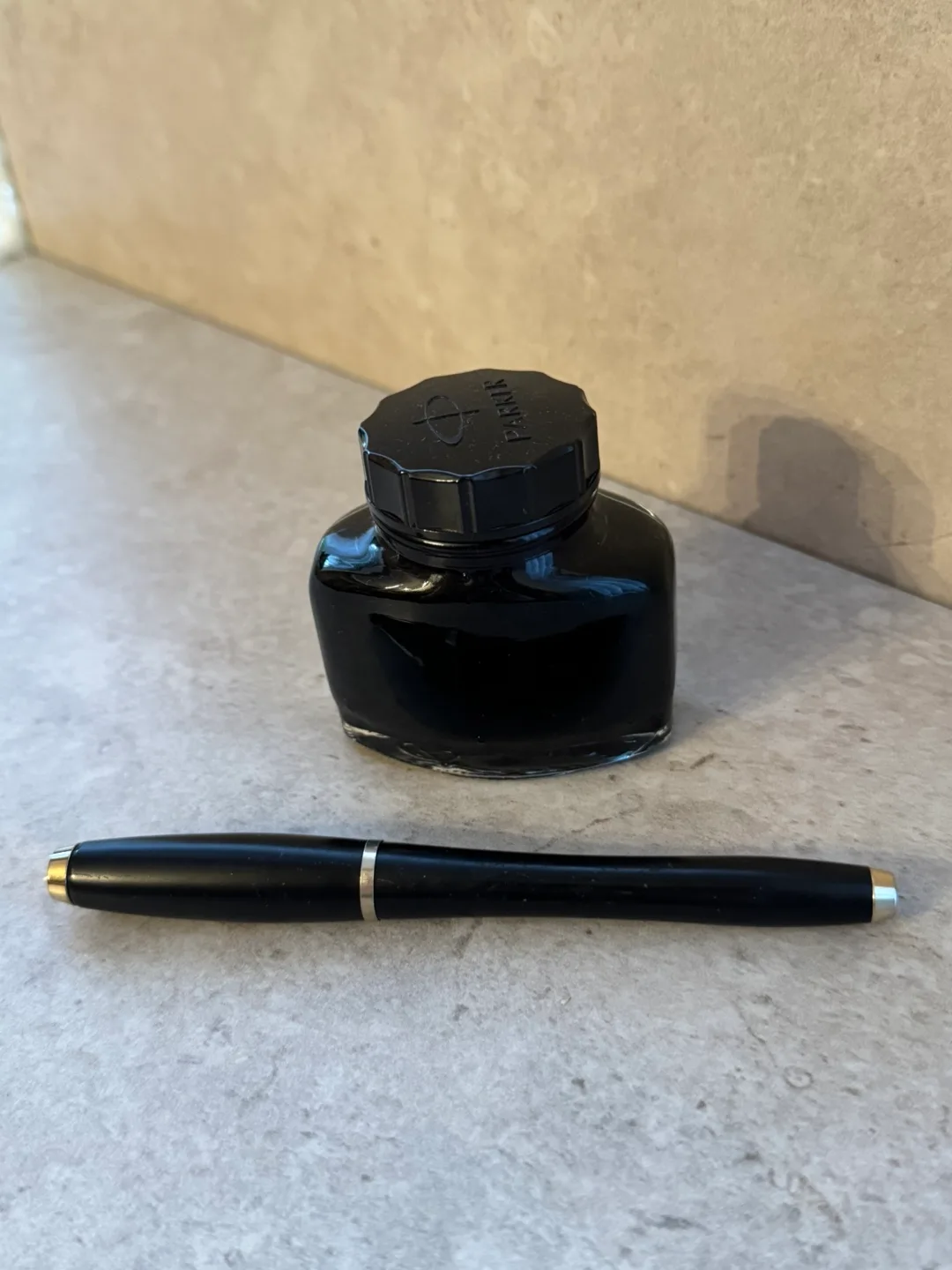 ✨MOVING SALE✨ Parker Pen and Ink image indicator(2)
