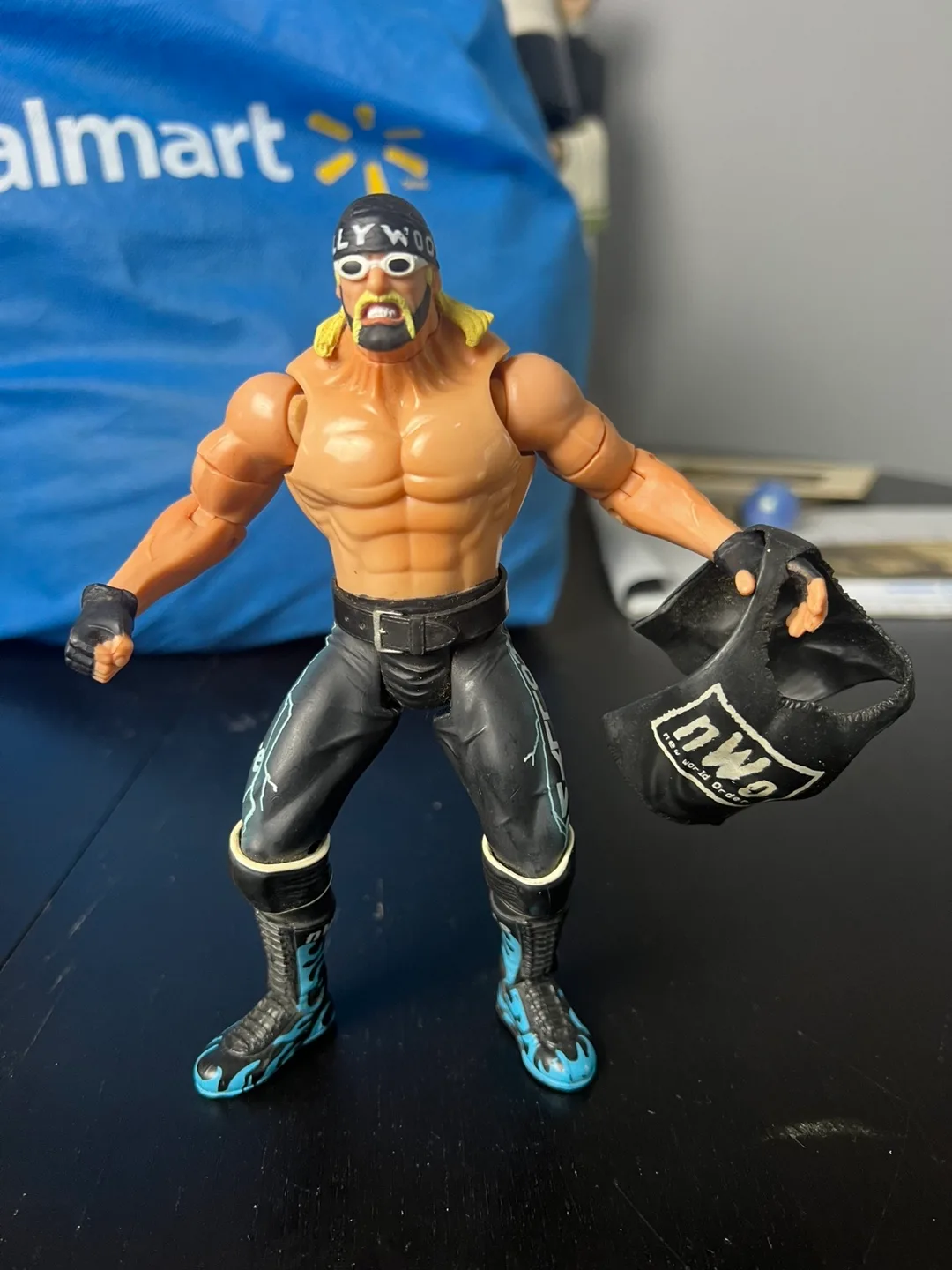 Hollywood Hogan Action Figure image indicator(2)