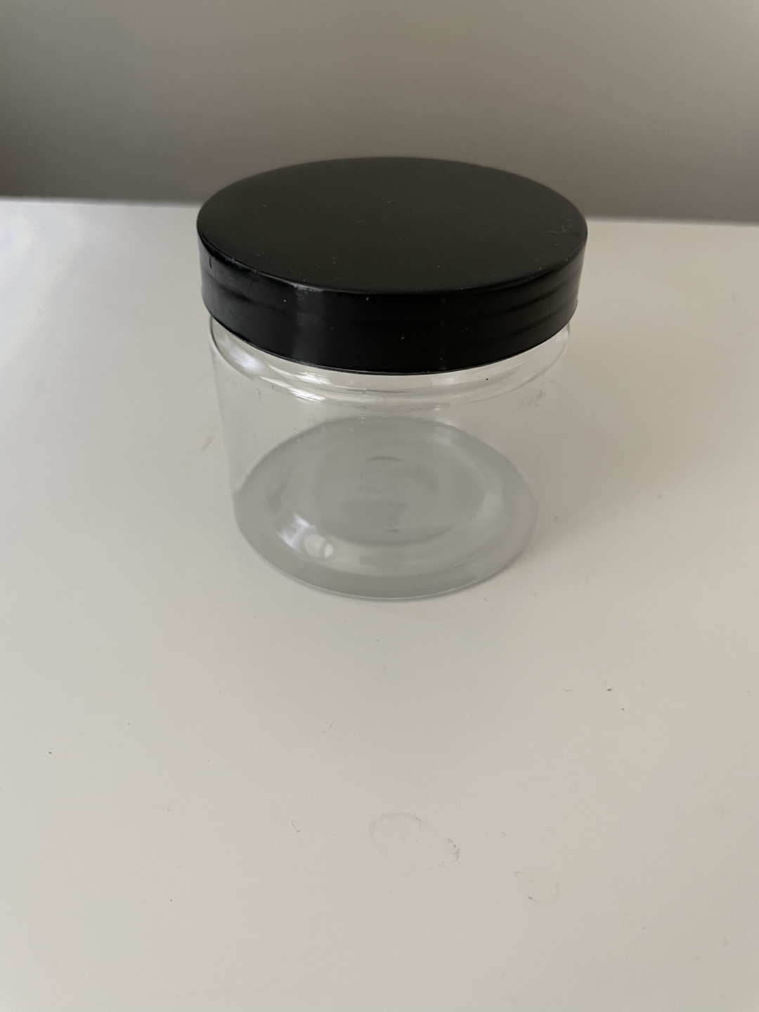Small plastic jars 4 oz with Black Lids (Set of 7)