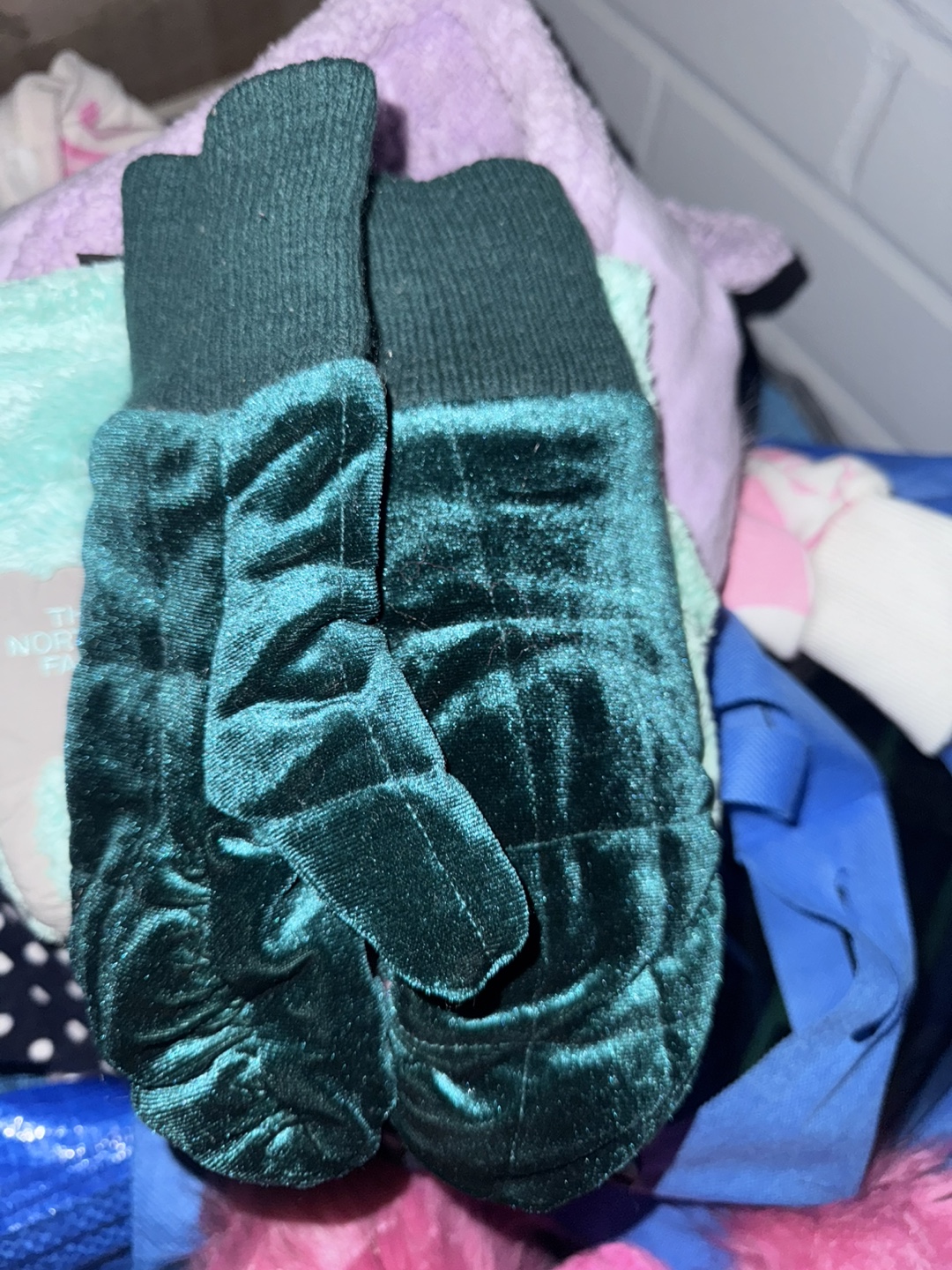 Green Velvet Mittens