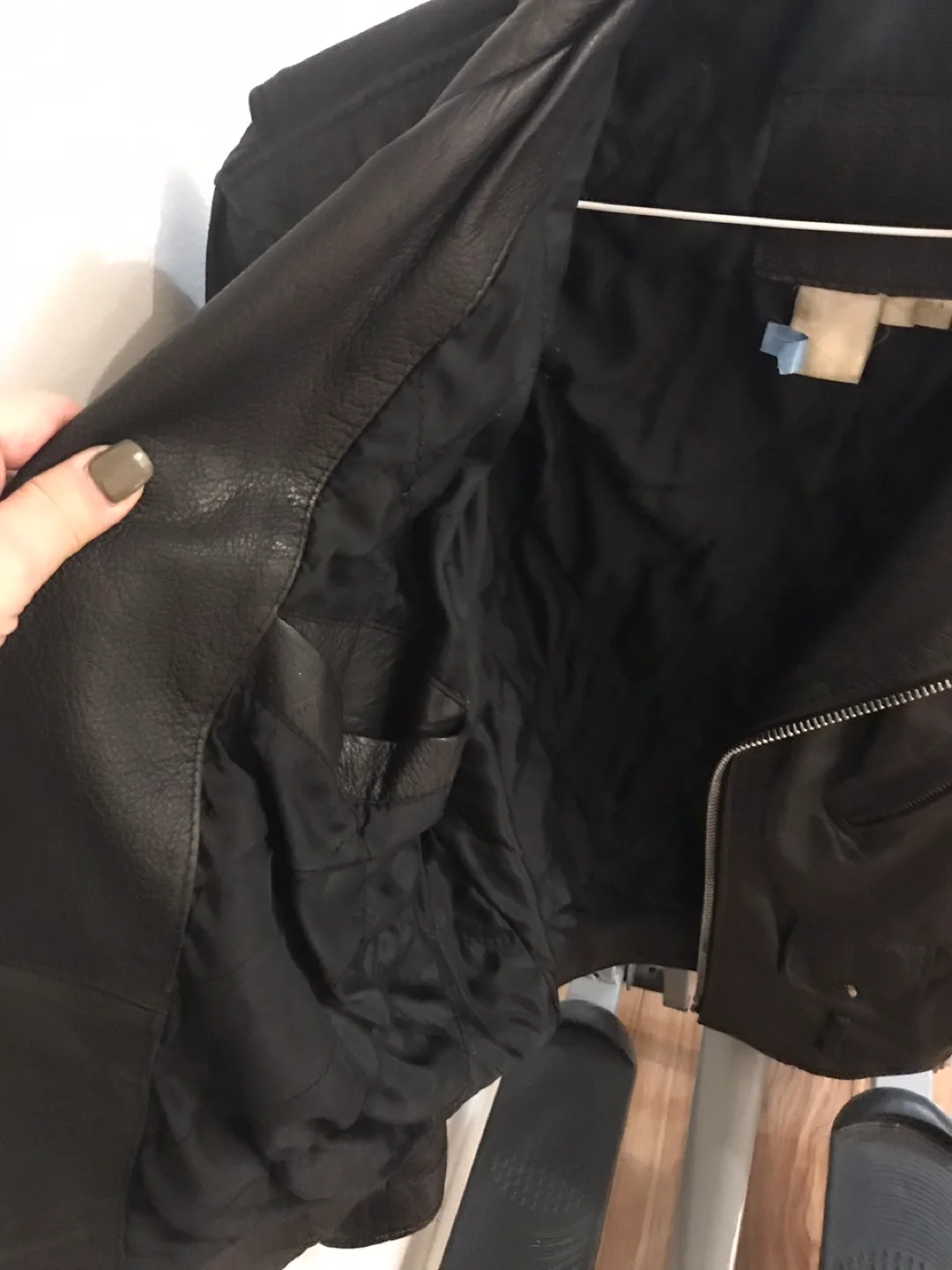 Genuine leather woman jacket image indicator(7)