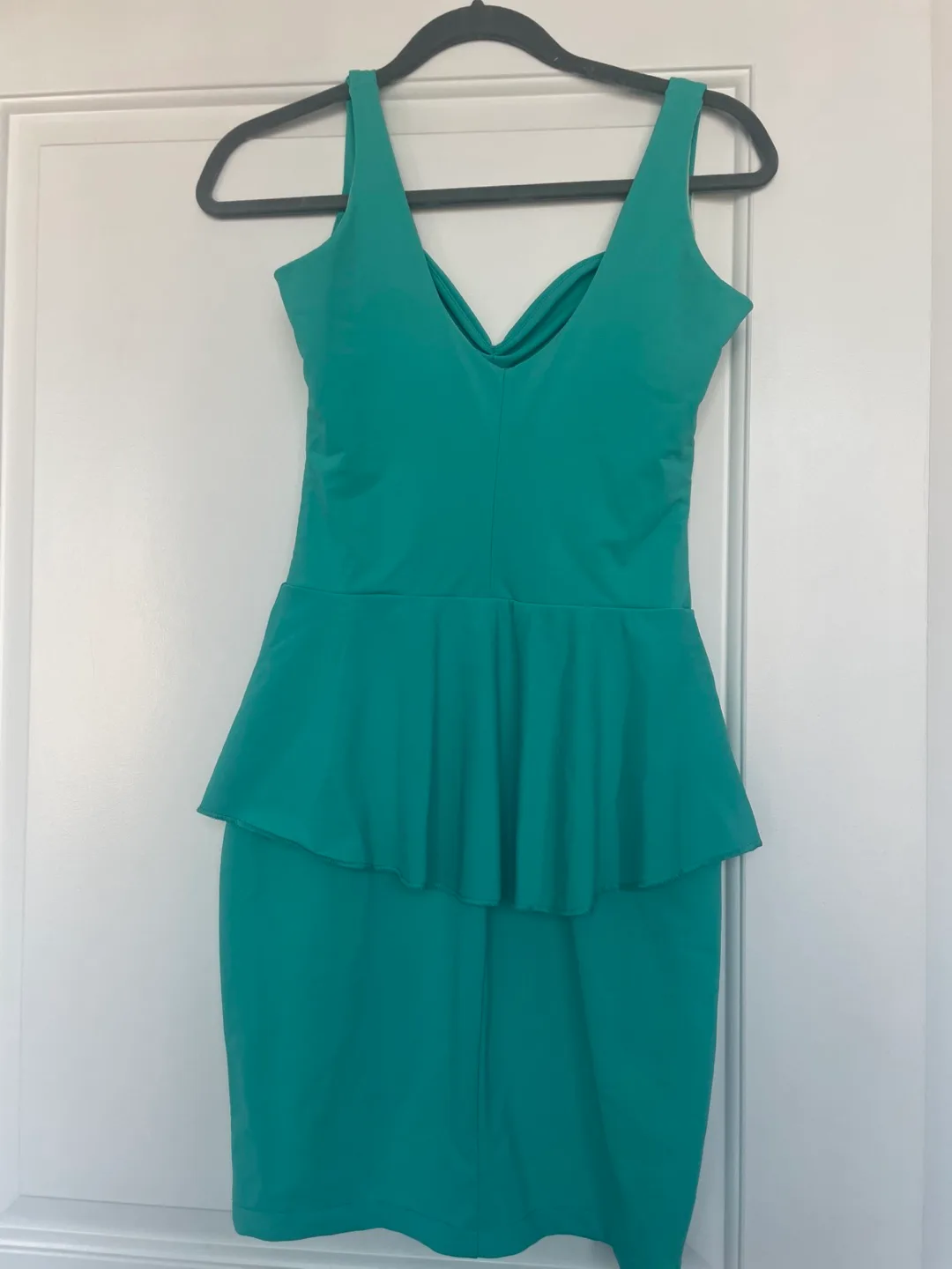 Green Fitted Dress with Ruffle Detail image indicator(2)