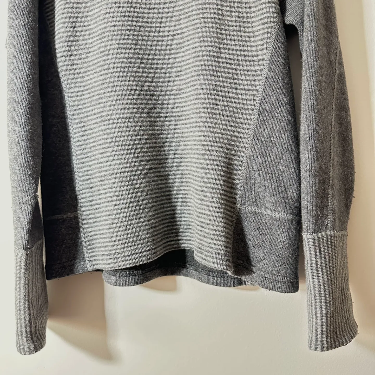 Prana Lucia Tie Funnel Neck Long Sleeve Grey Sweater Medium image indicator(4)