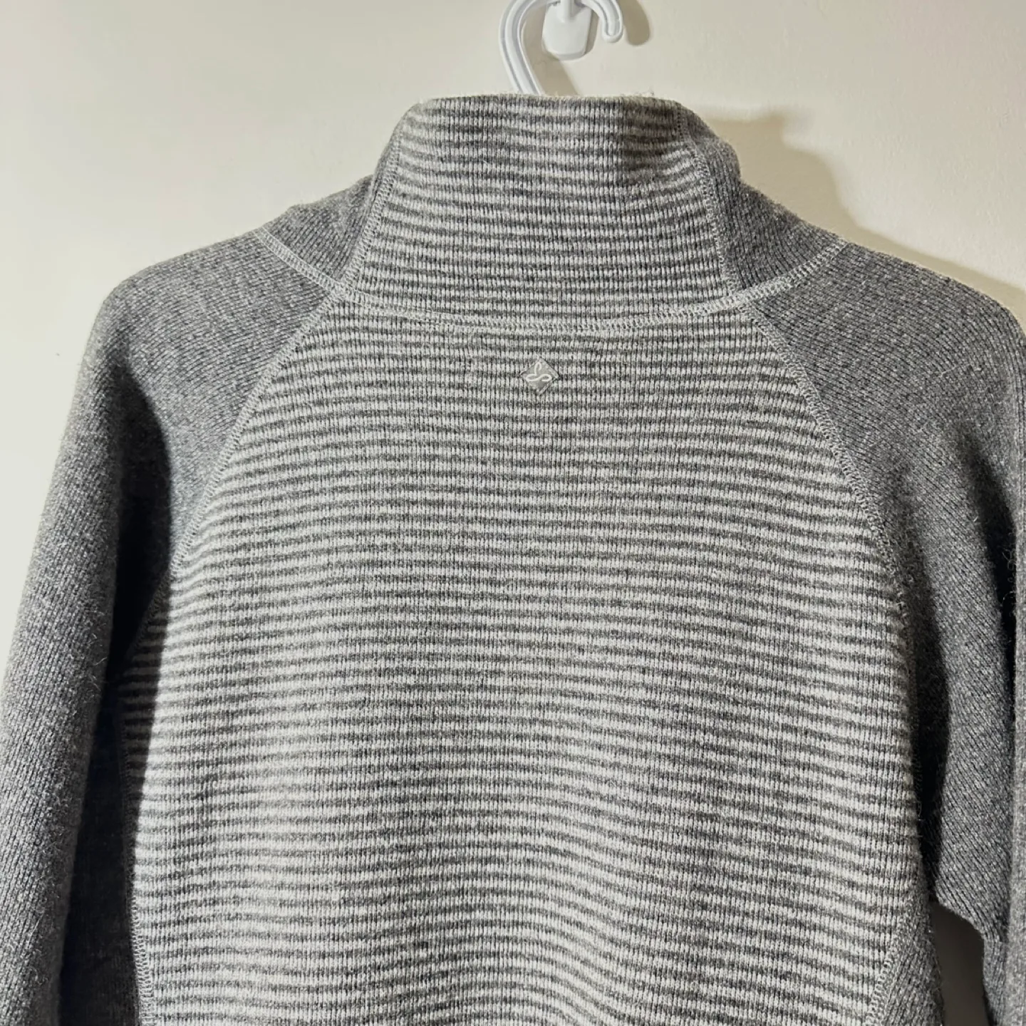 Prana Lucia Tie Funnel Neck Long Sleeve Grey Sweater Medium image indicator(3)