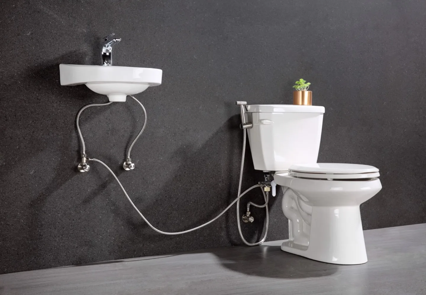 Hot and Cold Bidet Jet Sprayer Shattaf Hand Sprayer thumbnail