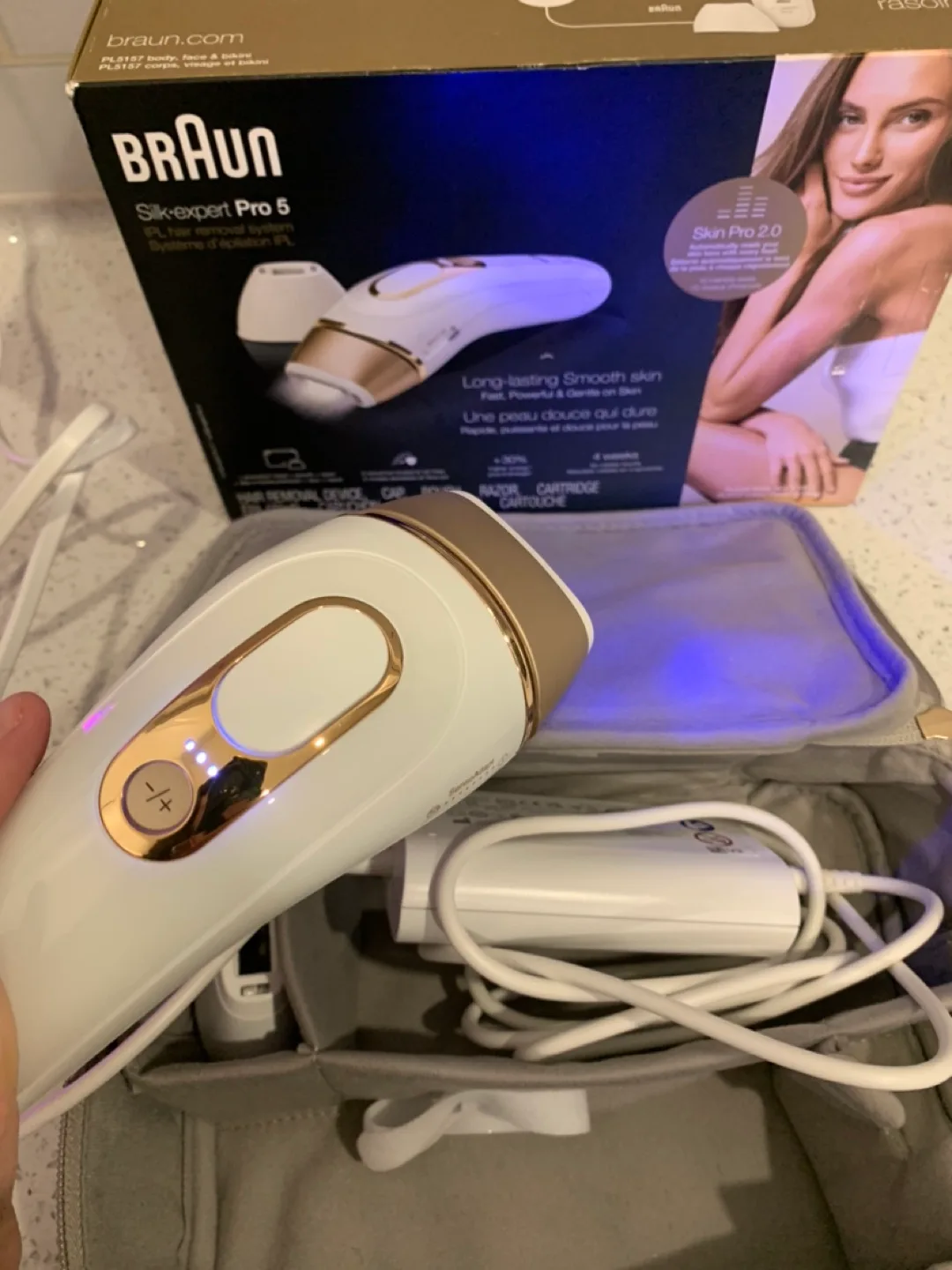 Braun Silk-expert Pro 5 IPL Hair Removal System thumbnail