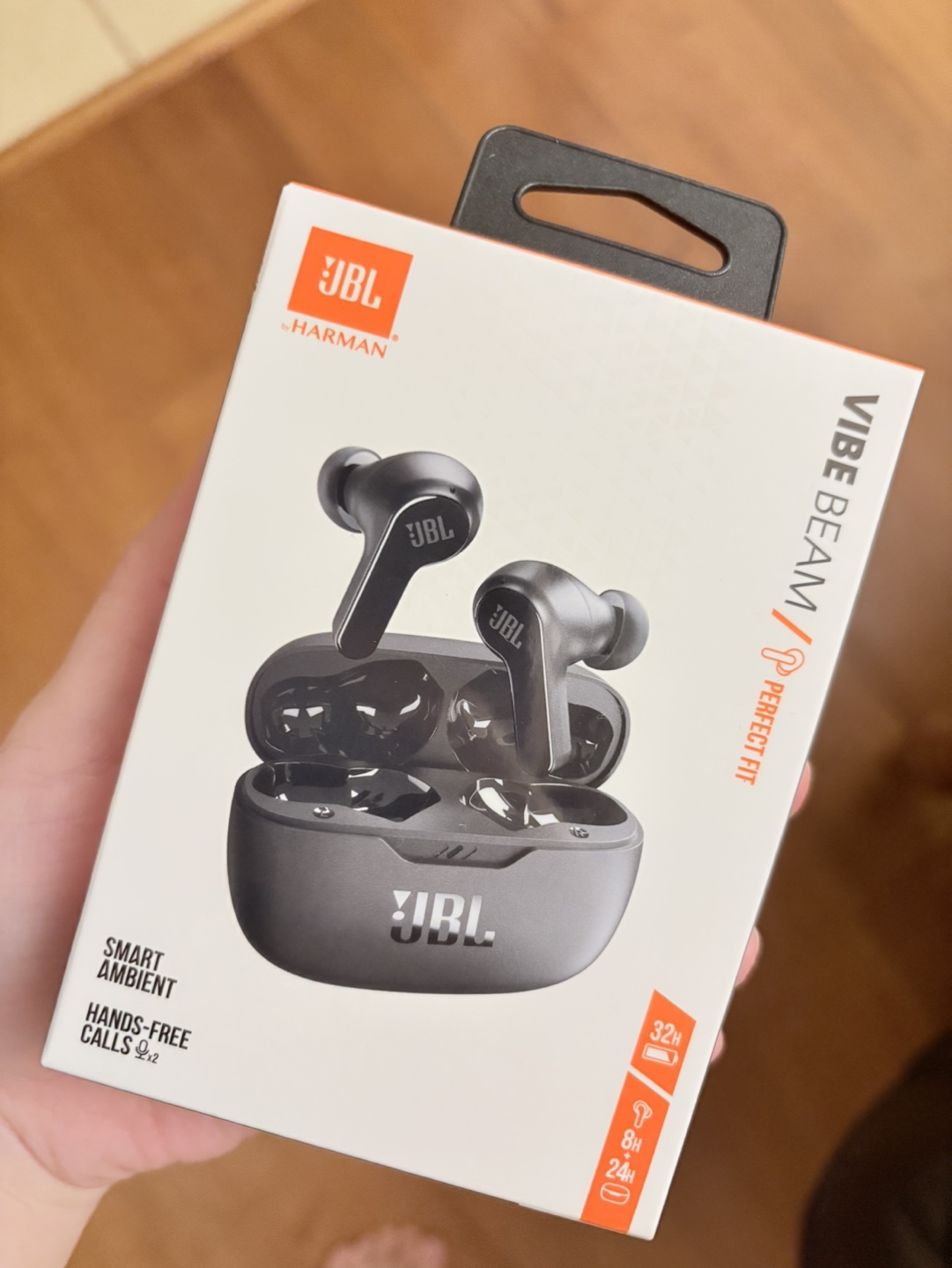 JBL Vibe Beam- broke up with boyfriend