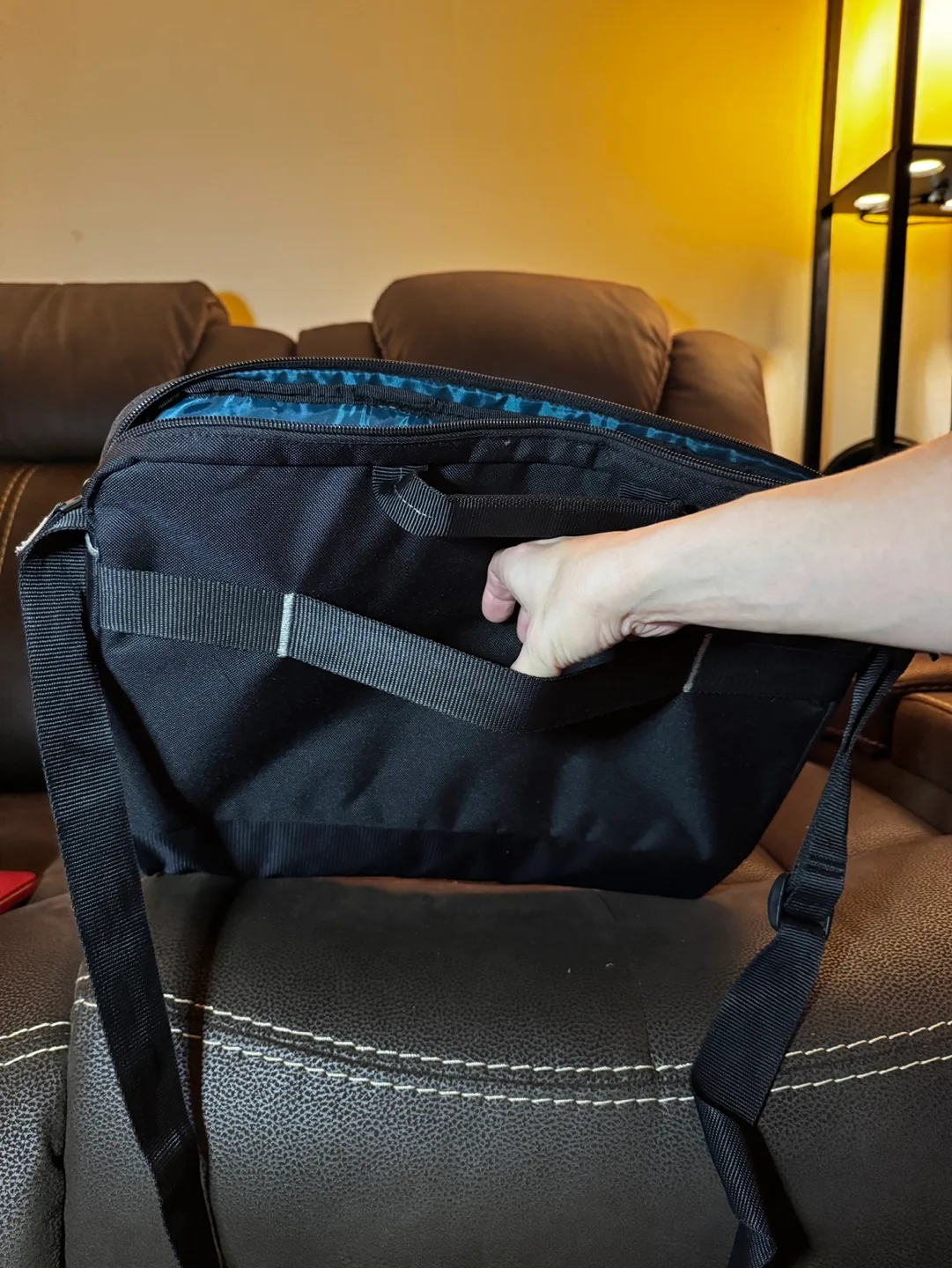 Case Logic Laptop Bag image indicator(5)