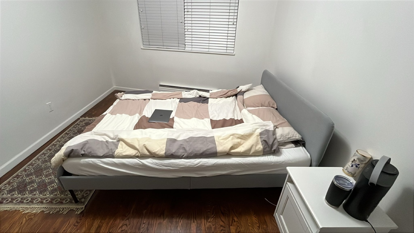 IKEA Queen Size Bed Frame (only Frame) - photo 2