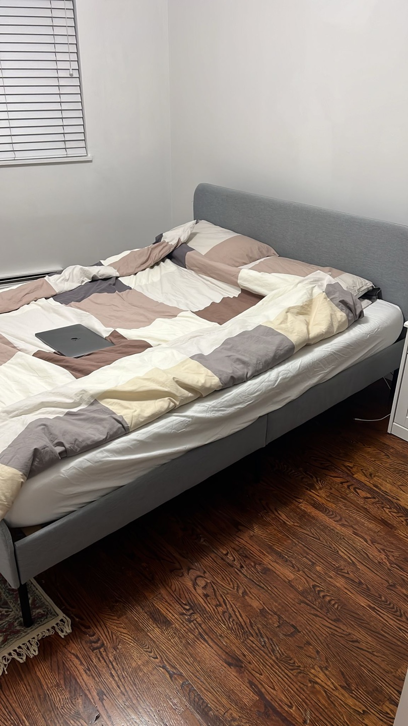IKEA Queen Size Bed Frame (only Frame) - photo 3